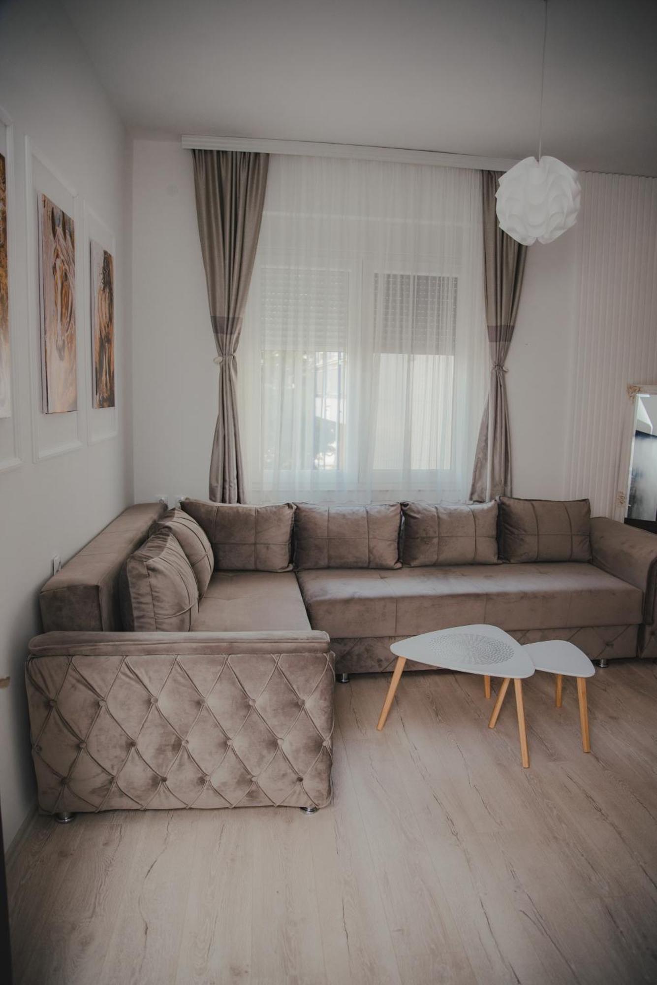 Jes Apartments Leskovac  Exterior foto